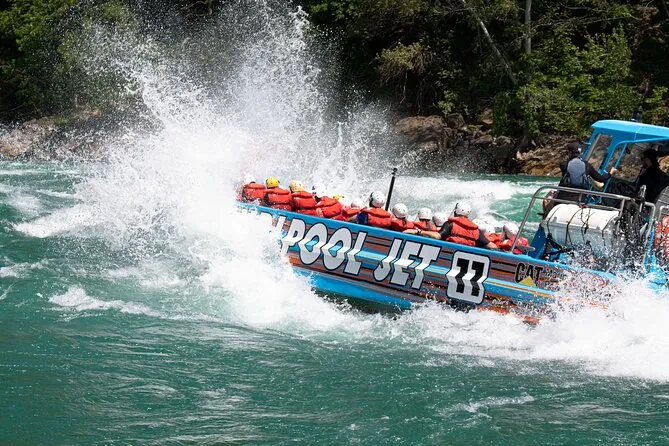 Whirlpool Jet Boat : balade en bateau découvert sur la rivière Niagara